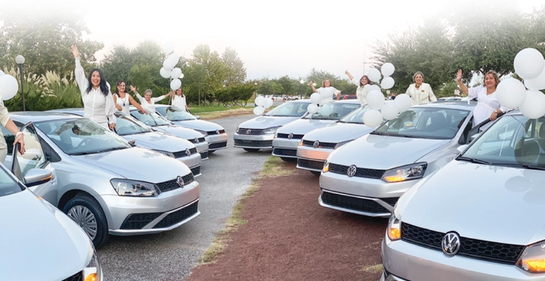 Autos chemisette se comparte